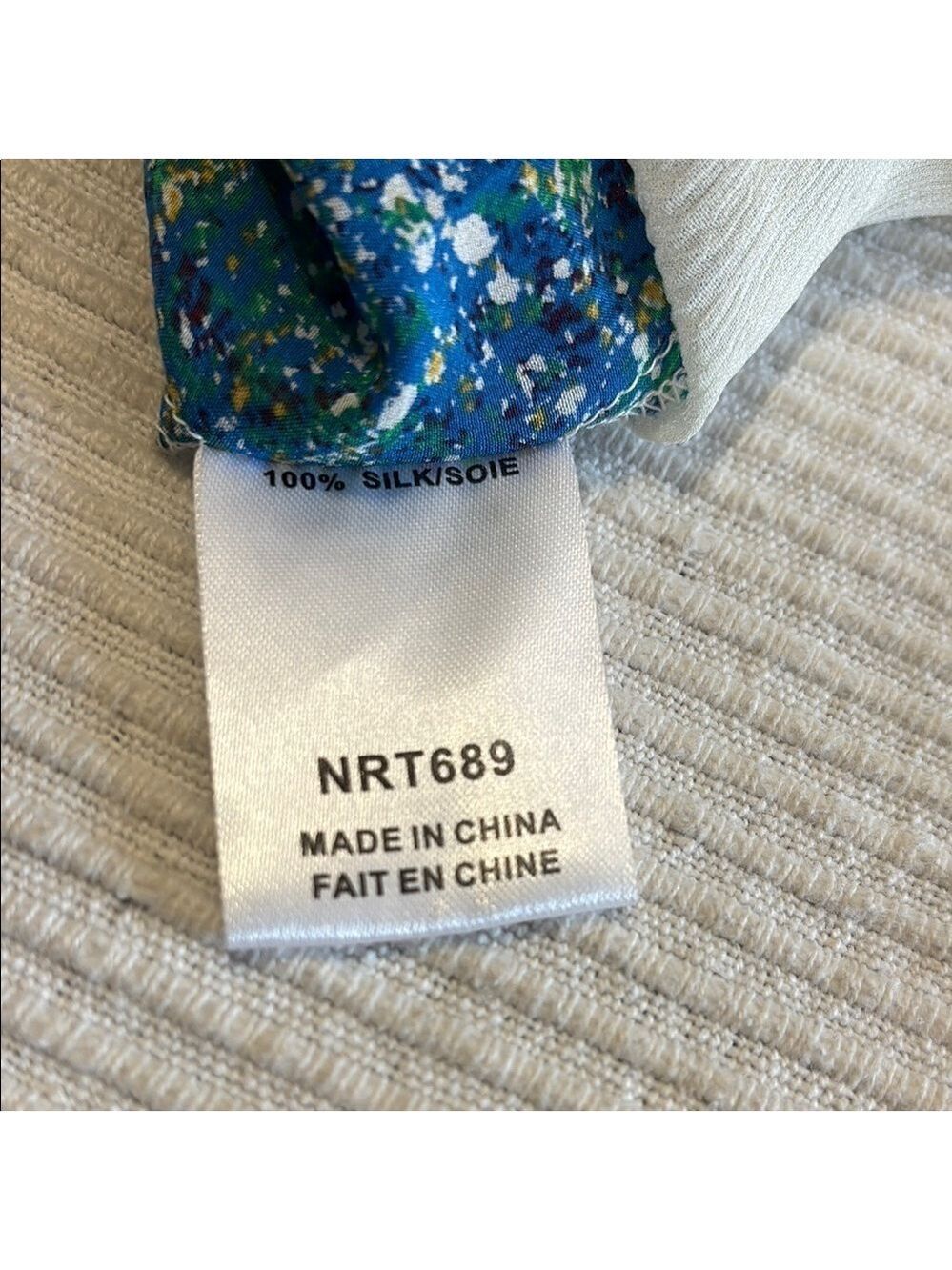 Winter Kate Blue and Cream Silk Gauze Back Blouse Size Small - Picture 3 of 7